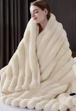 Faux Fur Cozy Heating Blanket with Overheat Protection