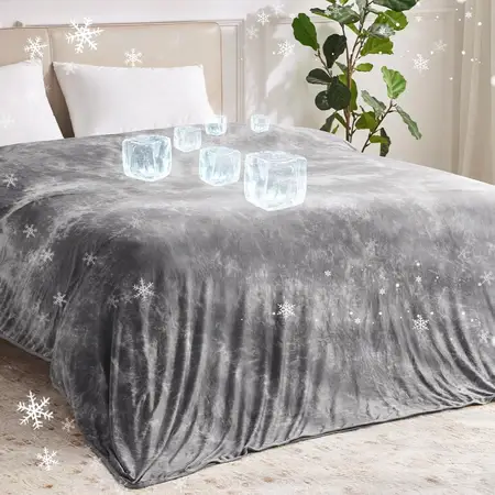 Guohaoi Cooling Throw Blanket for Hot Sleepers